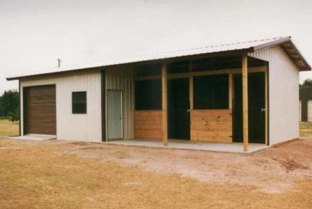 15' X 40' X 10' TIMBERCRAFT HORSE STABLE WITH TACK ROOM & TRACTOR STORAGE CHULUOTA, FL