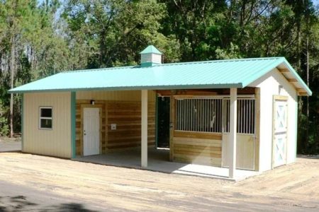 18' X 36' X 10' TIMBERCRAFT HORSE STABLE ORLANDO, FL