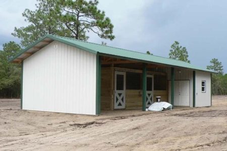 20' X 50' X 11' TIMBERCRAFT HORSE STABLE BEVERLY HILLS, FL