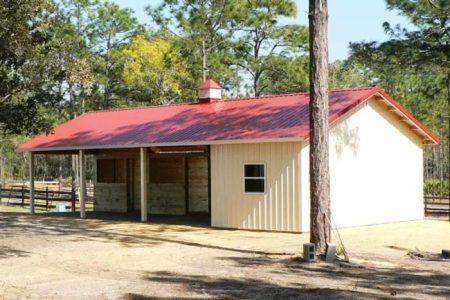 24' X 48' X 10' TIMBERCRAFT HORSE STABLE BEVERLY HILLS, FL