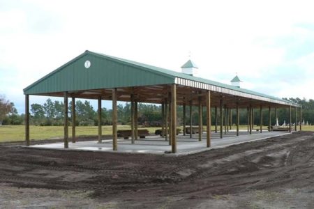 36' X 96' X 10' TIMBERCRAFT SHED ROW HORSE STABLE ROOF SYSTEM WITH CONCRETE CHRISTMAS, FL