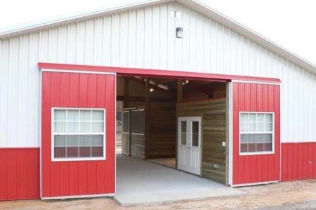 TIMBERCRAFT HORSE STABLE 12' WIDE X 10' HIGH METAL CLAD SPLIT SLIDING DOOR WITH 4040 SH WINDOWS-02