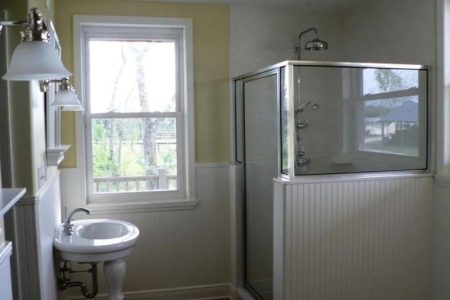 TIMBERCRAFT RESIDENCE BATH ROOM